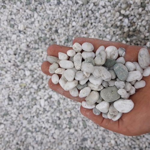 Pebbles / Shell / Schist / Pavers